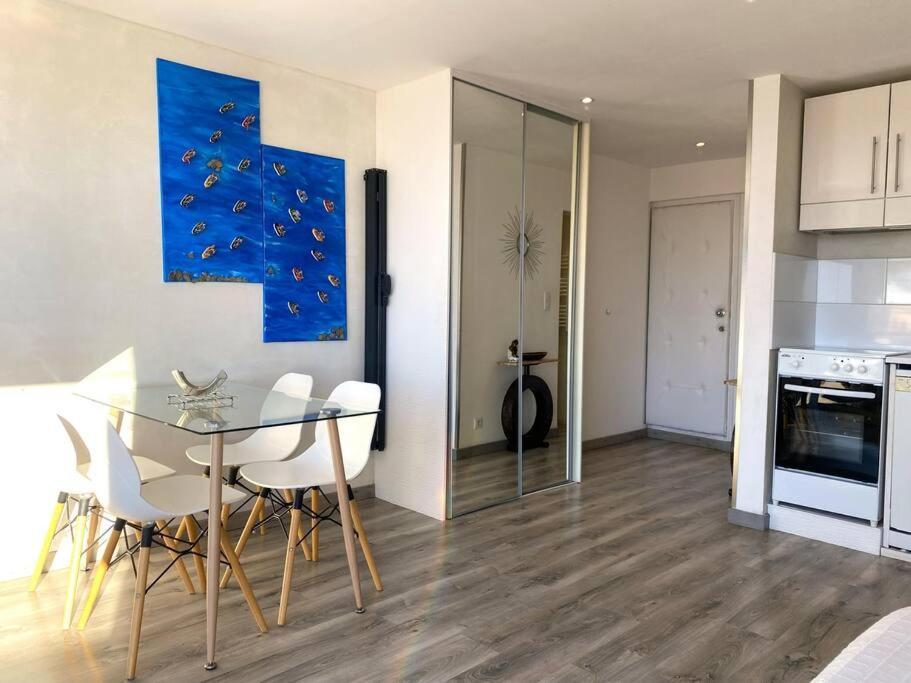 Tusquets - Apartamento Con Vistas Al Mar كاذاكيس المظهر الخارجي الصورة