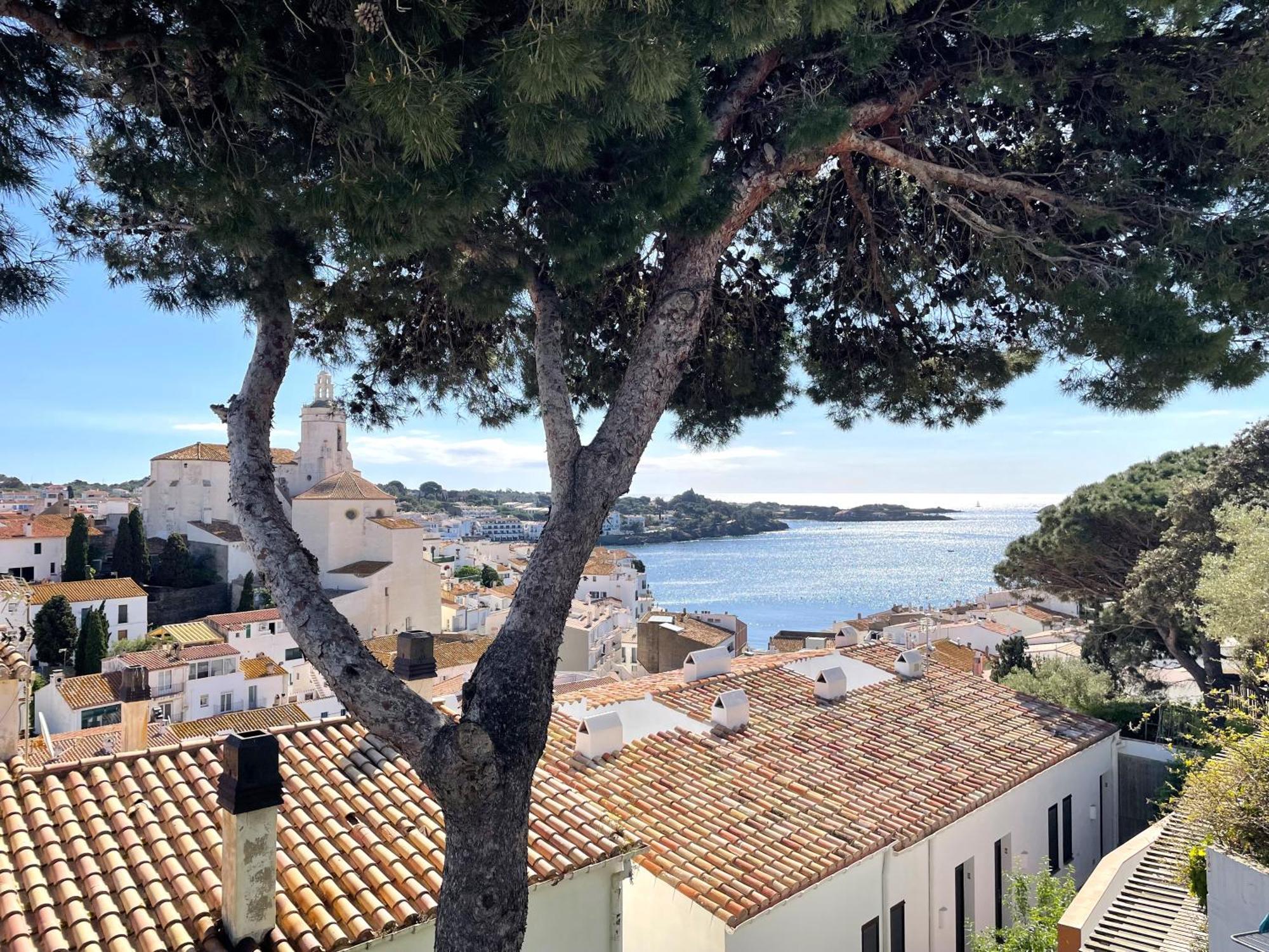 Tusquets - Apartamento Con Vistas Al Mar كاذاكيس المظهر الخارجي الصورة
